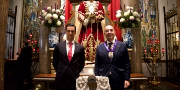 El torero isleño David Galván dona un traje de luces al Medinaceli de Madrid