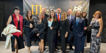 Los artistas gaditanos de Gadesart representados en la III gala de Arte Sacro de Sevilla