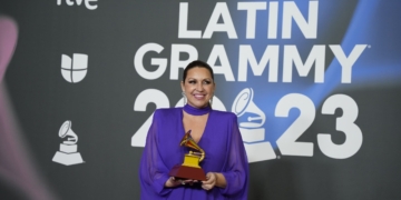 Niña Pastori agradece el Grammy Latino al «Nazareno bendito de mi tierra de La Isla de San Fernando ha hecho que este premio sea para mí»