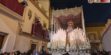 La sevillana Virgen del Patrocinio conmemoró con una extraordinaria el medio siglo de su bendición