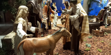 Imágenes secundarias de Cristo Rey participan del Belén en Cajasol con motivo del Congreso internacional de belenistas