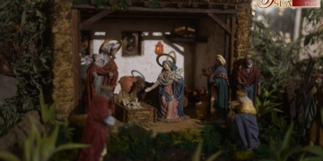 El Belén solidario del Santo Entierro se puede visitar en la Iglesia del Carmen