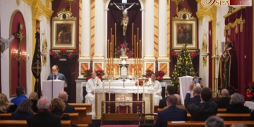 Los cofrades de la Vera-Cruz finalizaron el 2023 de cultos con la eucaristía en honor de San Juan Evangelista
