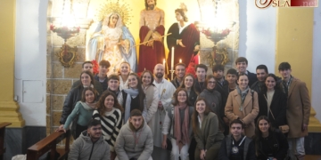 Los jóvenes del Ecce-Homo celebraron a su Patrón junto a otros miembros de las hermandades de la parroquia
