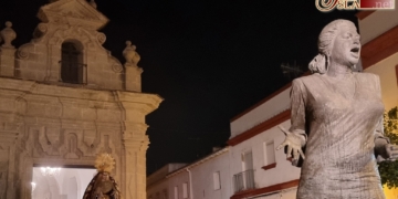 La Esperanza de la Yedra regresó a la Plazuela tras los cultos en el Oratorio Festivo
