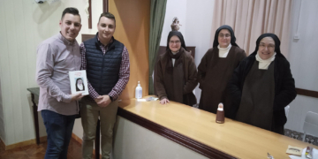 El incensario cofrade se suma a la causa de beatificación de la Hermana Cristina