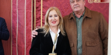 Salud Luna Rodríguez recibió el VIII galardón Alfonso Berraquero