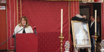 Rosario Álvarez anunció una nueva Semana Santa desde la Abacería ‘La Cañaílla’