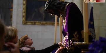Besapiés y Besamanos abren la Cuaresma en Jerez