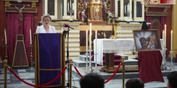 María del Carmen Fernández Cosme anunció junto a una fotografía de Sergio Gutiérrez un nuevo Lunes Santo en la Pastora