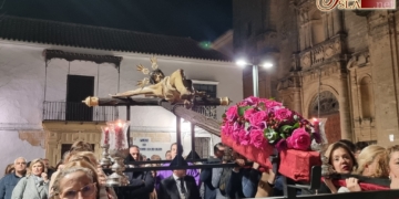 El Vía-Crucis del Cristo de los Milagros abrió la Cuaresma en Sanlúcar de Barrameda