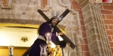El Regidor Perpetuo presidió el rezo del Vía-Crucis a una semana de su salida procesional