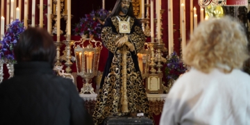 La Isla se cita ante Jesús Cautivo en su Besapié del primer viernes de marzo