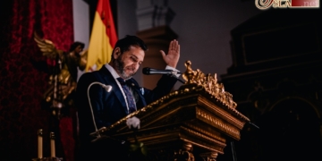 Miguel Ángel Moreno adentra a los chipioneros en la cuenta atrás para una nueva Semana Santa con un pregón de excelencia
