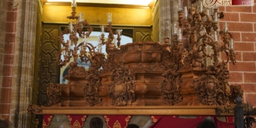 El traslado del paso de San José a la Iglesia Mayor sirve como único ensayo antes del 1 de mayo