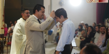 La imposición de medallas marcó el final del Triduo de la Hermandad del Rocío