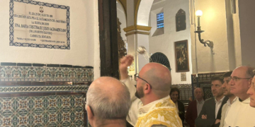 Un azulejo recuerda en San Juan de la Palma el lugar del bautismo de la Hermana Cristina