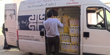 Las hermandades colaboran con más de 3.000 euros con Cáritas mediante la campaña ‘Juntos Sumamos’