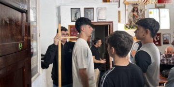 75 jóvenes cargadores tallados para la Cruz de Mayo del Perdón