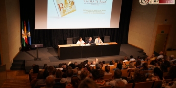 Los cantes y sonidos rocieros se exponen en el CD ‘La Isla te reza’