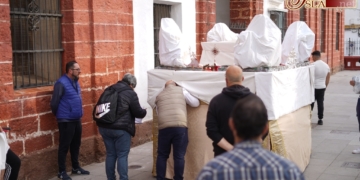 El paso de San Juan Bautista de La Salle se trasladó a la Iglesia Mayor para la procesión de mañana