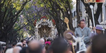 Los rocieros jerezanos regresaron con su Simpecado a Santo Domingo tras una feliz romería