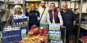 Misericordia entrega a Cáritas de la Pastora y a ‘El Pan Nuestro’ los frutos de la primera edición de la ‘carrera del euro’