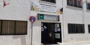 Recogen firmas para que el ayuntamiento dote de un nuevo edificio tras 30 años para el conservatorio de música