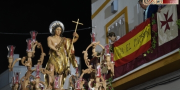 La procesión del Patrón de Chiclana madura y se consolida cual vino en bodega
