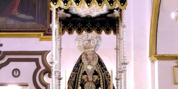 Dolores de Servitas bajo palio para el regreso hoy a la Iglesia Mayor
