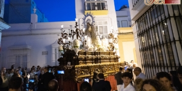 La presencia de ratas provoca desconcierto al paso de la Virgen de las Mercedes por Calderón de la Barca