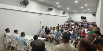 Una asamblea inició un nuevo camino a la Madrugá de las cuadrillas de la Hermandad del Nazareno