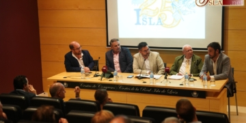 Parte de la historia rociera en La Isla fue tema de una mesa redonda dentro del 25 aniversario de la hermandad