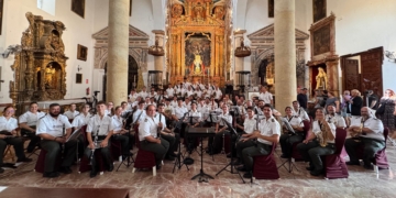Agripino Lozano brilló en Sevilla con un concierto en el camino a la Coronacion de la Virgen del Rocío