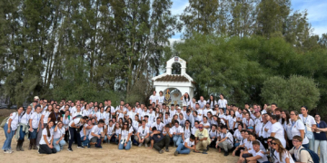 Los jóvenes cofrades disfrutaron del X encuentro junto a la Virgen del Rocío