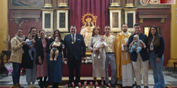 Los niños bautizados fueron presentados ante la Divina Pastora de las Almas Coronada