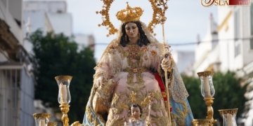 La Divina Pastora presidió el rezo del Santo Rosario en la conmemoración del XX aniversario de su Coronación