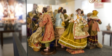 Una exposición recoge parte de las imágenes que han recreado durante el último cuarto de siglo el Nacimiento del Hijo de Dios en la Hermandad de Columna
