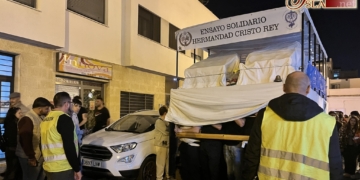 La cuadrilla de Cristo Rey recogió alimentos y productos navideños en la V edición de su ensayo solidario