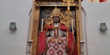 San Pedro en Cádiz: ¿Una futura procesión con costaleros?