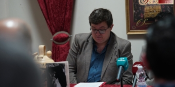 Germán Caos dio a conocer una nueva edición del ‘Botijo cofradiero’ de la JCC