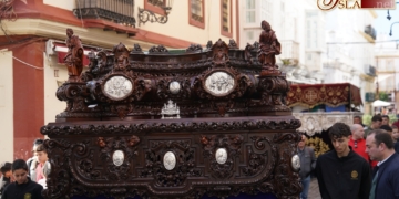 Los pasos de la Hermandad del Nazareno fueron trasladados al almacén de Pérez Galdós
