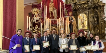 Columna reconoce a los hermanos que cumplen 25 y 50 años en su nómina