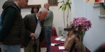 Una exposición aproxima a la Sábana Santa y las huellas de la Pasión en el Centro Andaluz