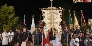 Rosario Jubilar del Rocío: Crespón negro en los Simpecados y traje oscuro para aquellos que participen del mismo