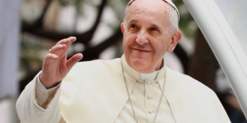 San Fernando se suma a los tres días de luto por el fallecimiento del Papa Francisco