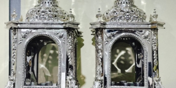 Así son los nuevos faroles para Columna obra de Orfebería Bernet