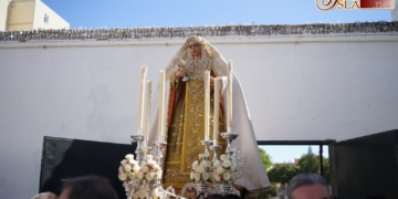 El traslado de la Virgen de la Piedad al convento de las Carmelitas marca el inicio de las misiones por su 50 aniversario