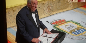 Francisco Ruiz Brenes ‘Superpaco’ recibió el título de Hijo Predilecto de San Fernando