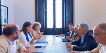Cavada pacta con el Consejo los tiempos y términos para la cesión de Capuchinas como sede